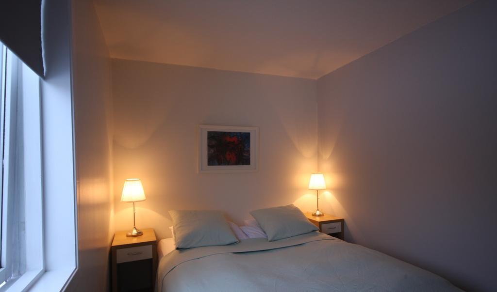 Frumskogar Guesthouse & Apartments Hveragerdi Rom bilde