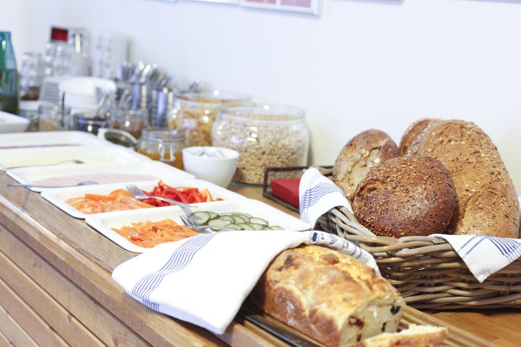 Frumskogar Guesthouse & Apartments Hveragerdi Rom bilde