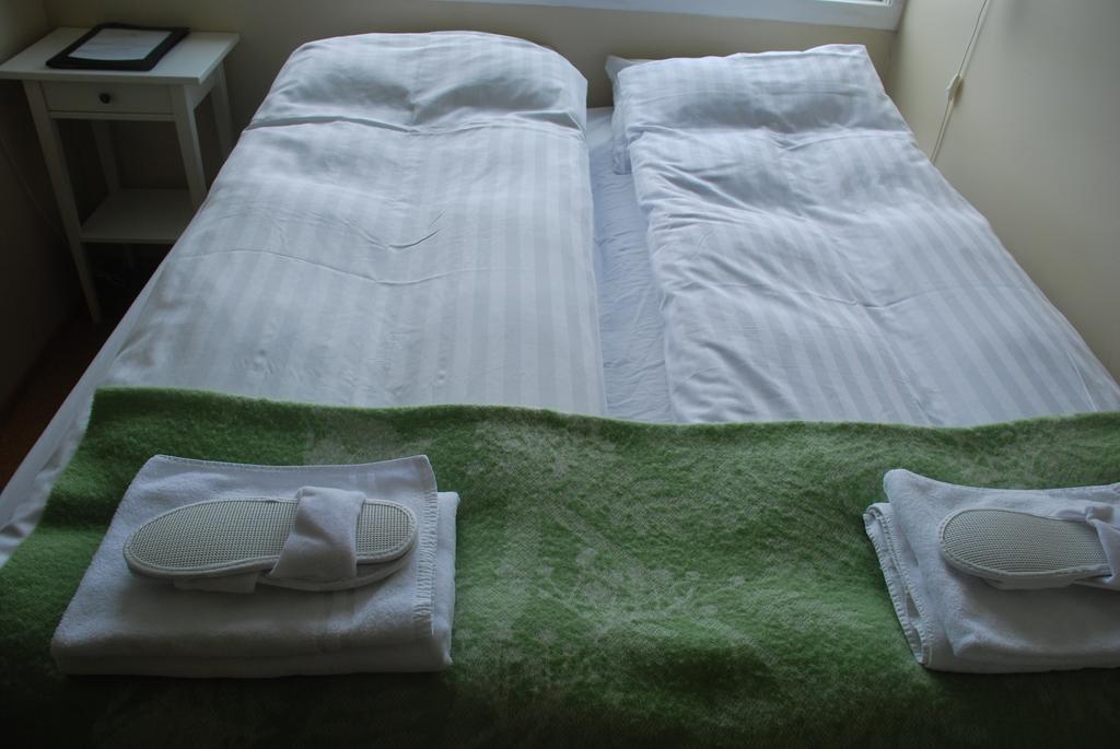 Frumskogar Guesthouse & Apartments Hveragerdi Rom bilde