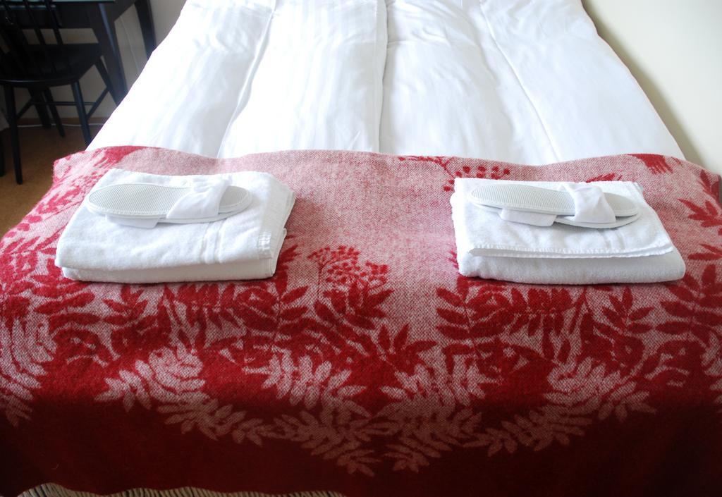 Frumskogar Guesthouse & Apartments Hveragerdi Rom bilde
